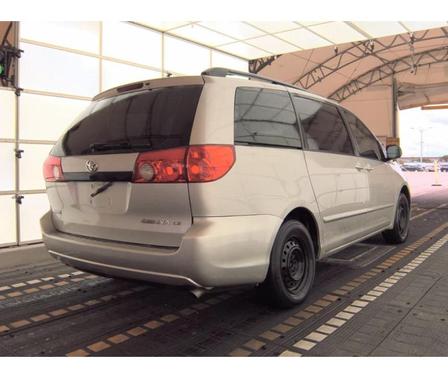 2009 Toyota Sienna CE