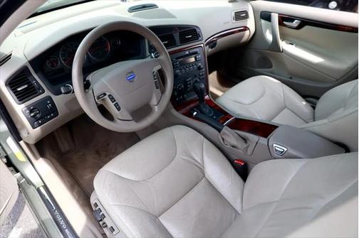 2007 Volvo V70 2.5T