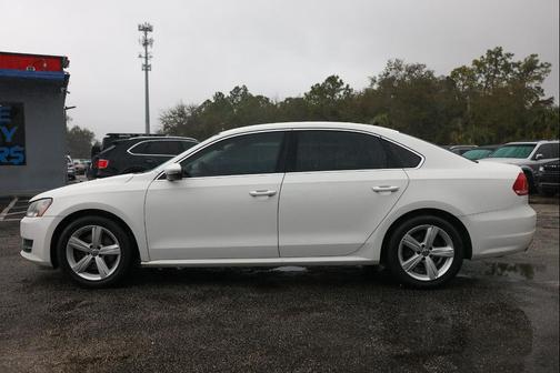 2012 Volkswagen Passat 2.5 SE