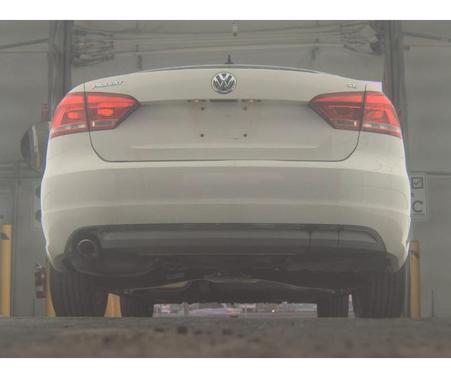 2012 Volkswagen Passat 2.5 SE