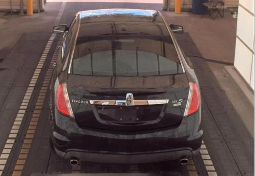 2011 Lincoln MKS Base