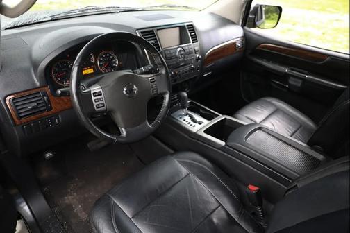 Smoke 2010 Nissan Armada Titanium