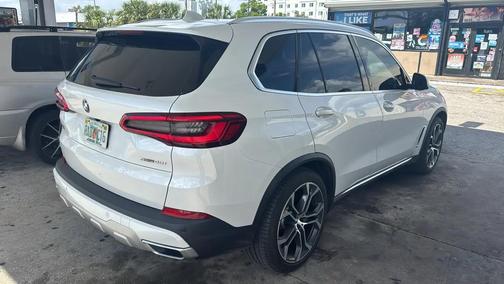 WHITE 2020 BMW X5 sDrive40i