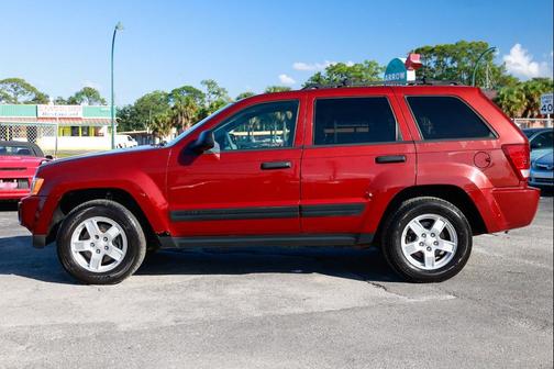 2006 Jeep Grand Cherokee Laredo