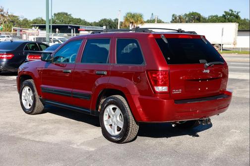 2006 Jeep Grand Cherokee Laredo