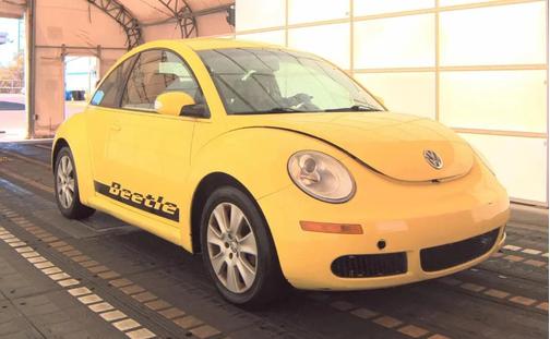 Sunflower Yellow 2008 Volkswagen New Beetle S