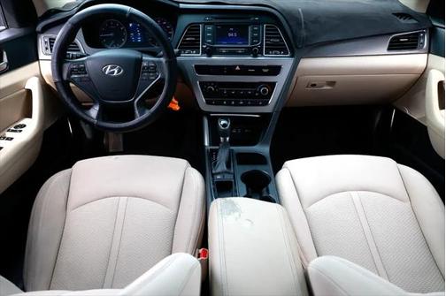 2015 Hyundai SONATA Sport