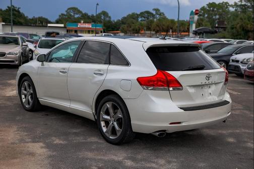 2010 Toyota Venza Base