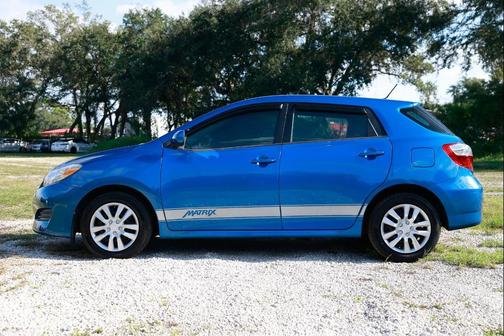 2009 Toyota Matrix Base