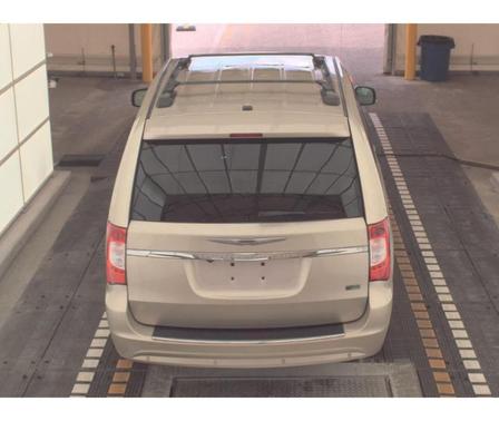 2013 Chrysler Town & Country Limited