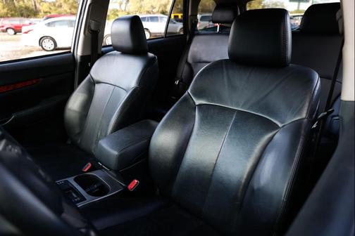 2011 Subaru Outback 3.6 R Limited