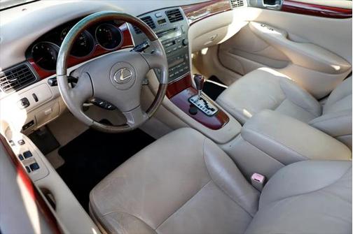 2004 Lexus ES 330 Base