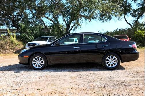 2004 Lexus ES 330 Base