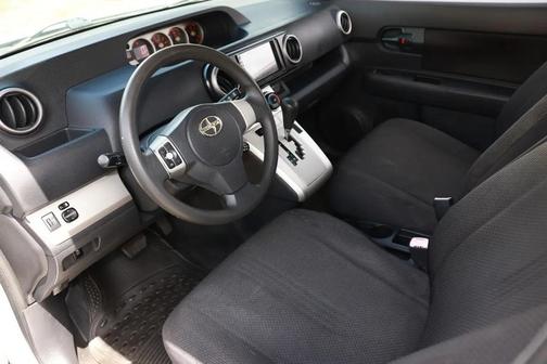 Classic Silver Metallic 2008 Scion xB Base