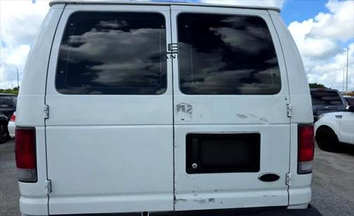 2006 Ford E250 Cargo