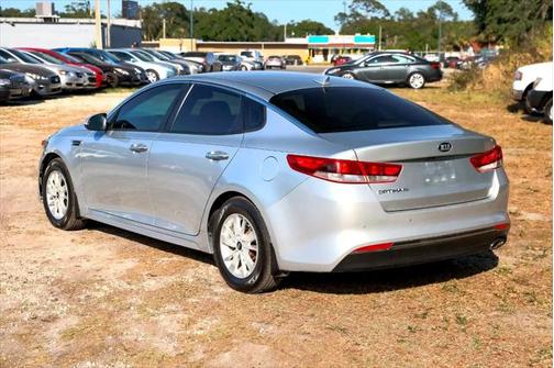 2018 Kia Optima LX