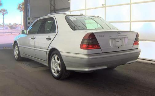 2000 Mercedes-Benz C-Class Base