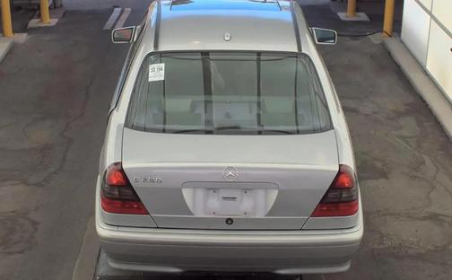 2000 Mercedes-Benz C-Class Base