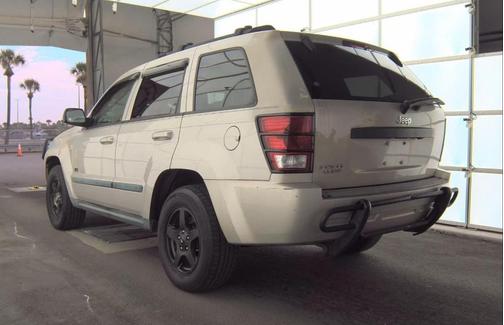 2007 Jeep Grand Cherokee Laredo