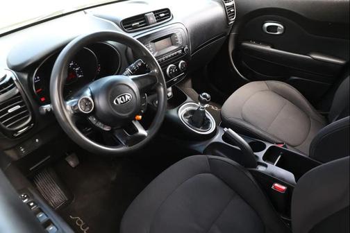 2015 Kia Soul Base