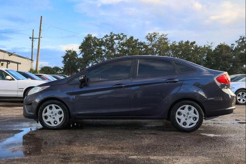 2013 Ford Fiesta SE