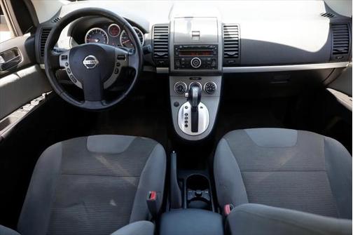 2010 Nissan Sentra 2.0 SR