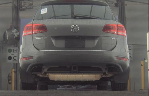 2012 Volkswagen Touareg VR6 Sport
