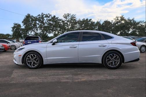 2021 Hyundai SONATA SEL