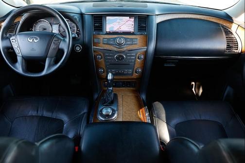 2012 INFINITI QX56 Base