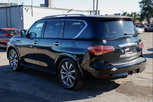 2012 INFINITI QX56 Base