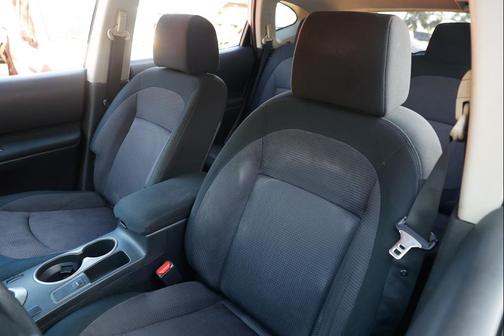 2013 Nissan Rogue SV