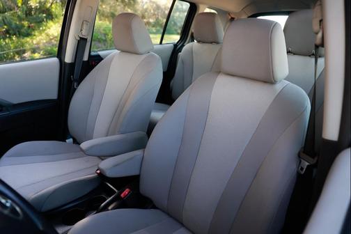 2013 Mazda Mazda5 Sport