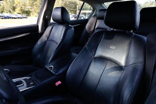 2011 INFINITI G37x Base