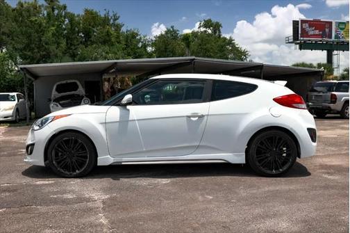 2016 Hyundai Veloster Turbo