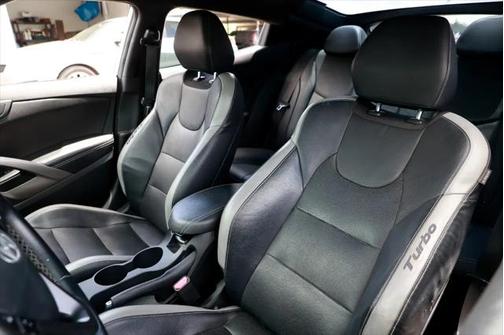 2016 Hyundai Veloster Turbo