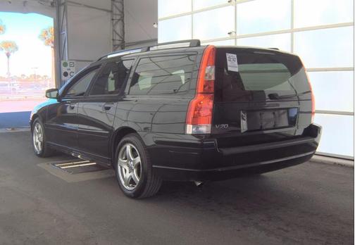 2007 Volvo V70 2.4