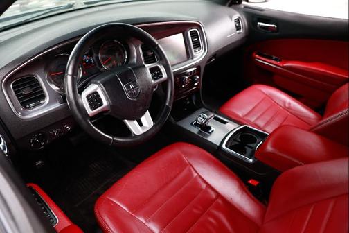 2014 Dodge Charger SXT