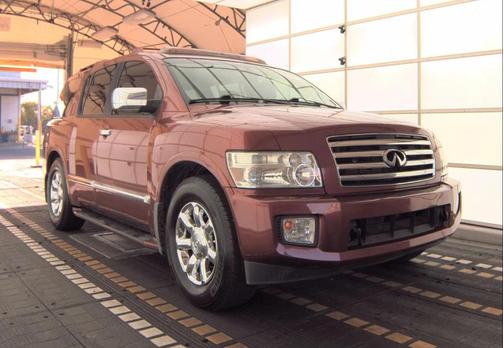 2004 INFINITI QX56 Base