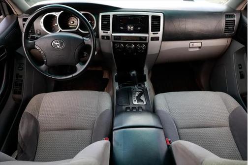 2005 Toyota 4Runner SR5