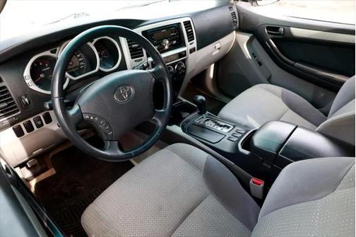 2005 Toyota 4Runner SR5