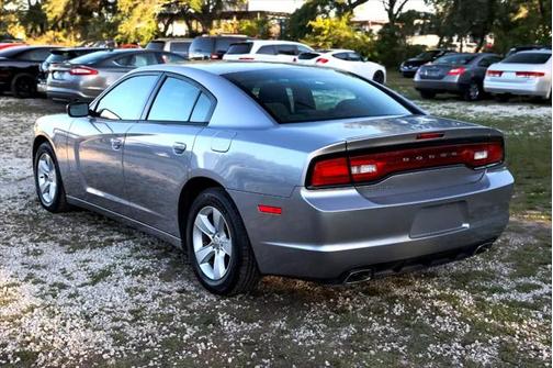 2014 Dodge Charger SE