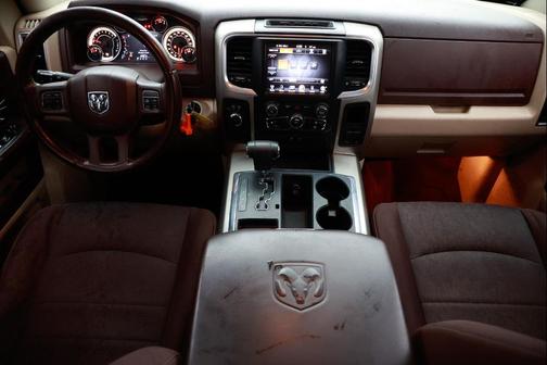2013 RAM 1500 SLT