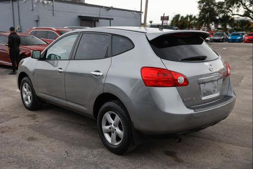 2010 Nissan Rogue S
