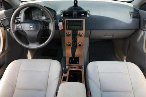 BLUE 2008 Volvo C70 T5