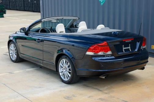 BLUE 2008 Volvo C70 T5