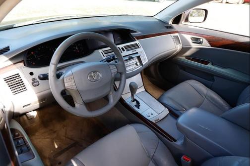 2008 Toyota Avalon Limited