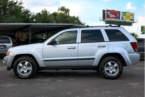 2007 Jeep Grand Cherokee Laredo