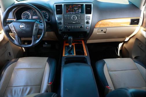 2013 Nissan Armada Platinum
