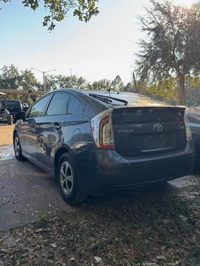 2013 Toyota Prius One
