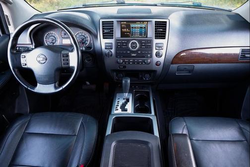 2011 Nissan Armada SL